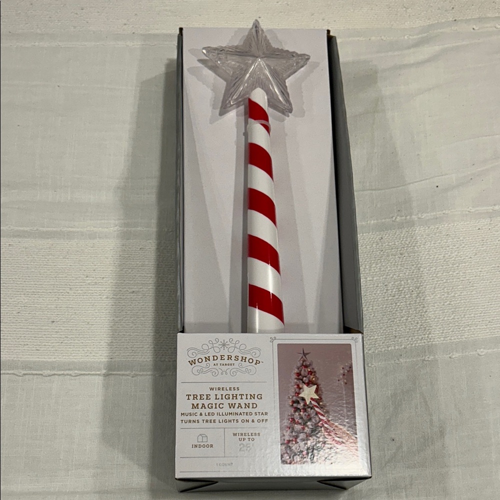 Wondershop Red and White Tree Lighting Magic Wand